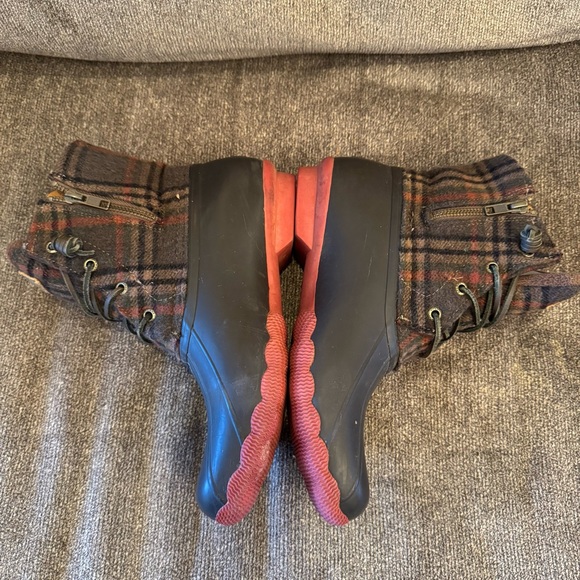 Sperry Women's Winter Plaid Duck Rain Insulated Outdoor Boot Size 9M - Picture 6 of 10